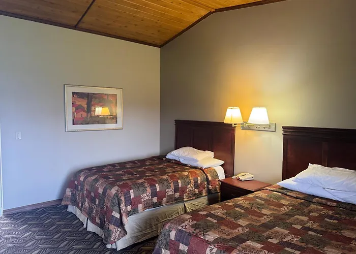 Motel Town & Country 2*