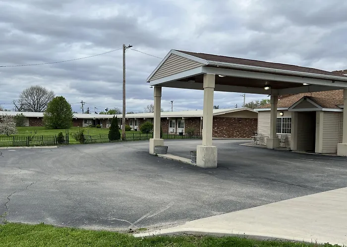 Town & Country Motel Clinton