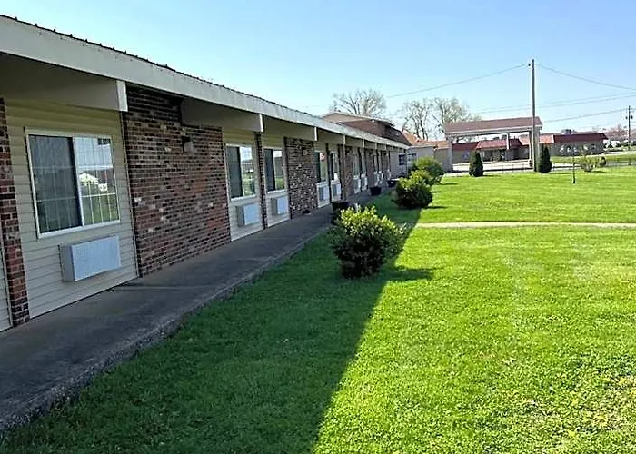 Motel Town & Country 2*