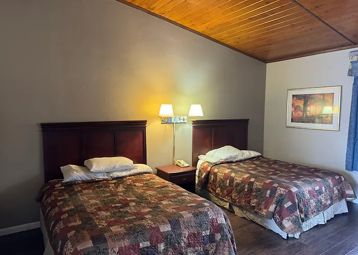 Motel Town & Country Clinton