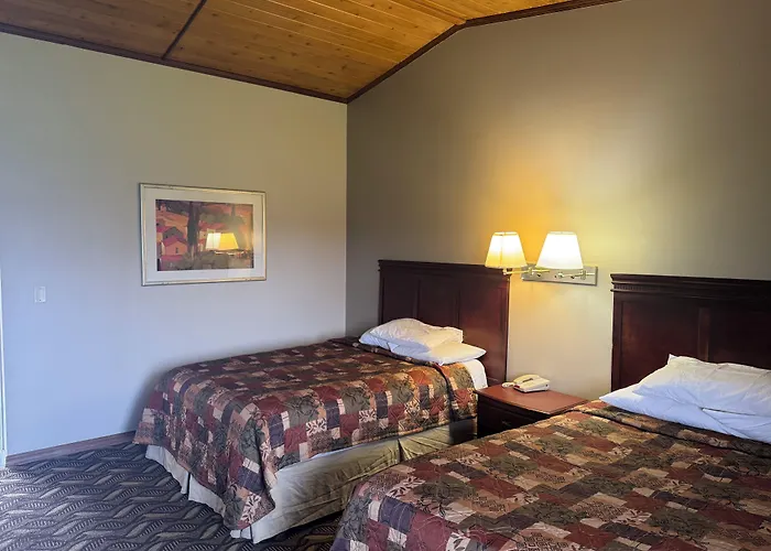 Town & Country Motel