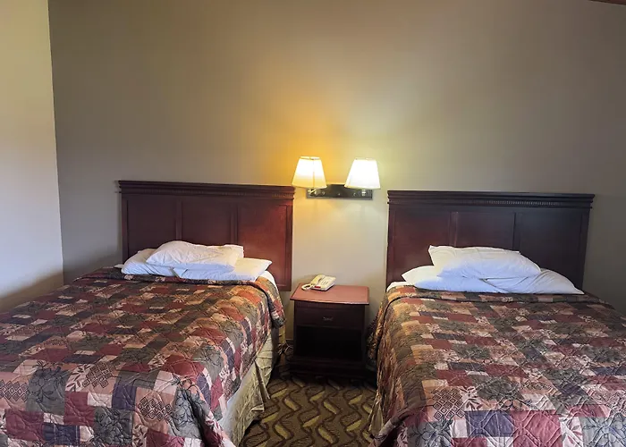 Motel Town & Country