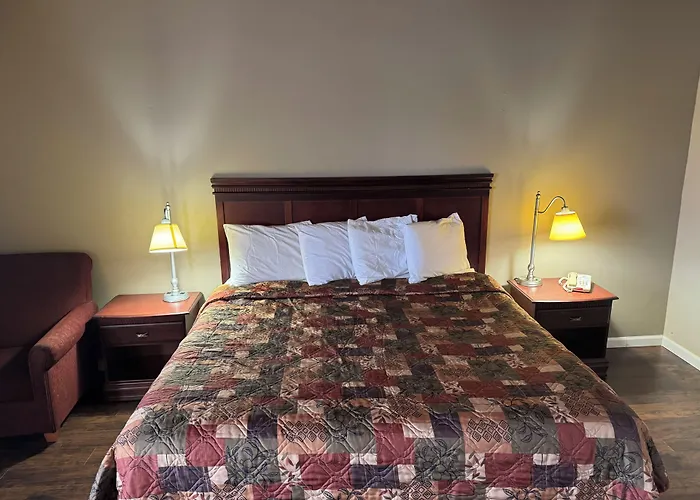 Town & Country Motel